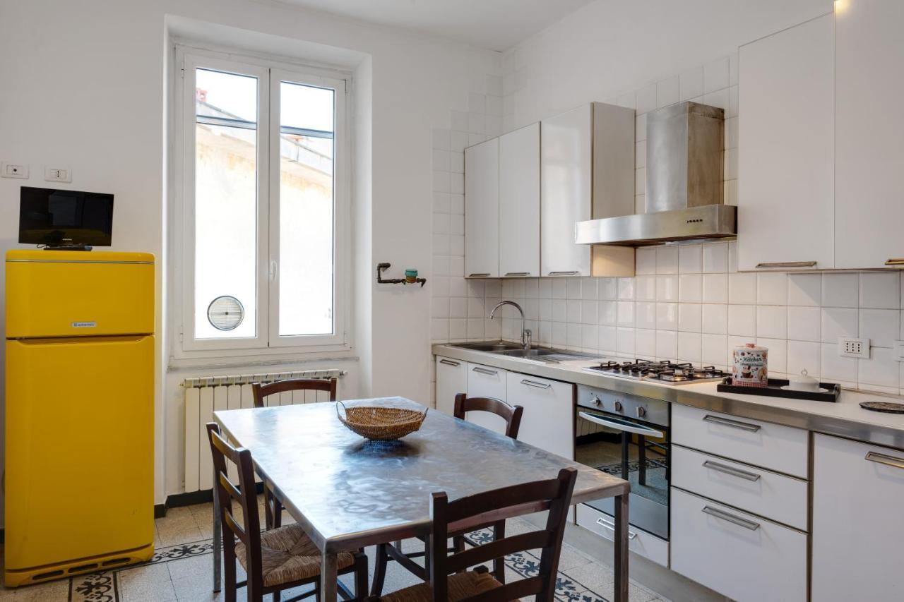 Piazza Concordia Apartment With Balcony Λα Σπέτσια Εξωτερικό φωτογραφία